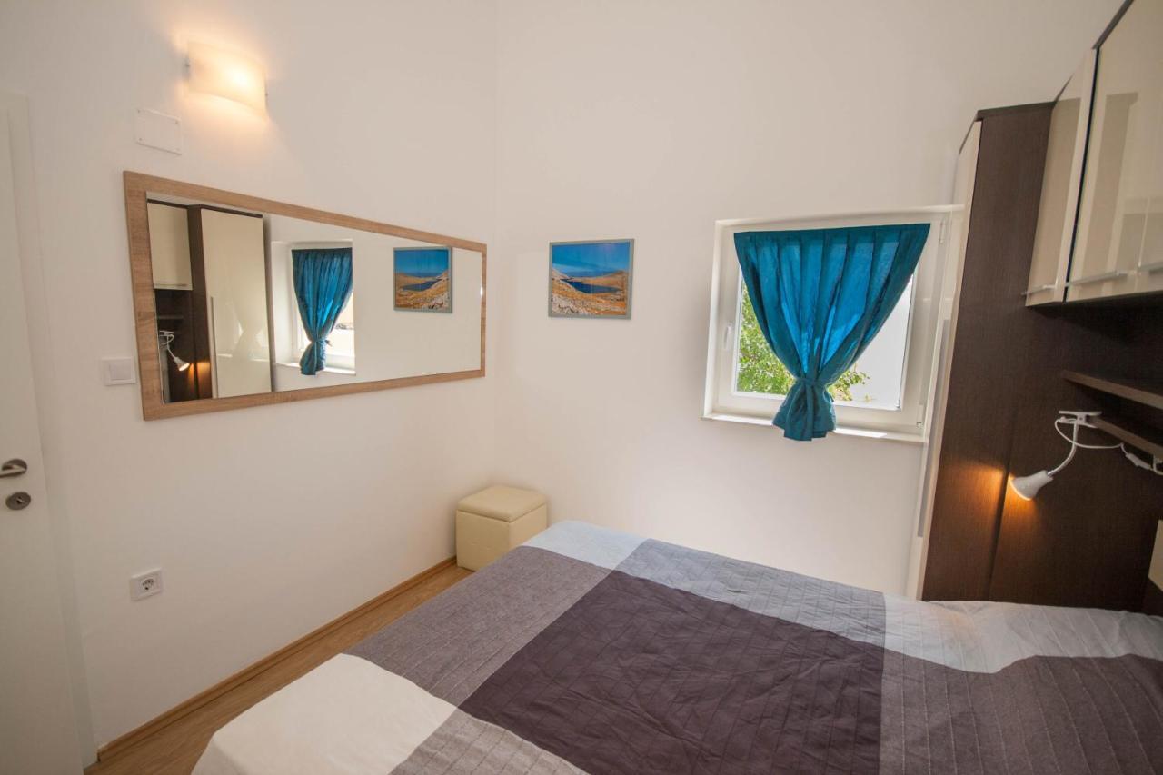 Apartment Gemma Baska  Ngoại thất bức ảnh